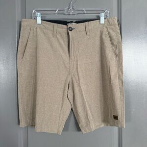 Men’s Billabong Dark Khaki Submersible 19” Hybrid Shorts Size 34